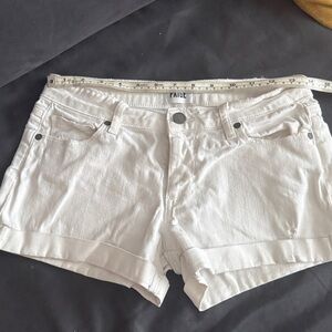 PAIGE shorts white size 24 no stains
